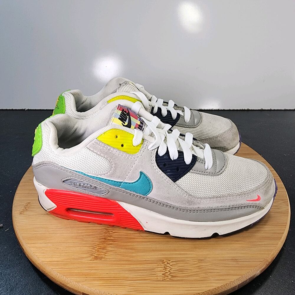 Sz 6.5 Youth Fit 8 Women's Nike Air Max 90 010277 White Mesh Athletic Sneakers